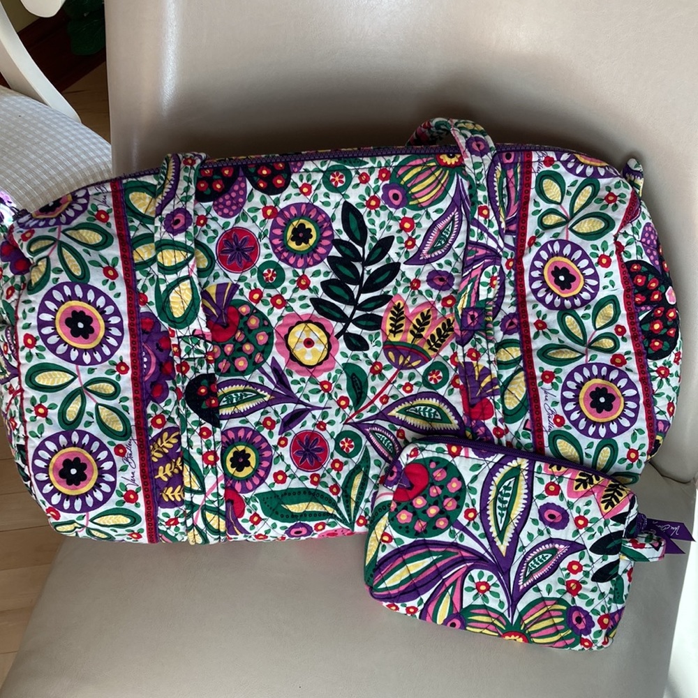Vera Bradley SET duffel and jewelry bag